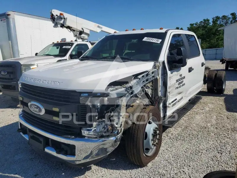 2019 Ford F-550 photo