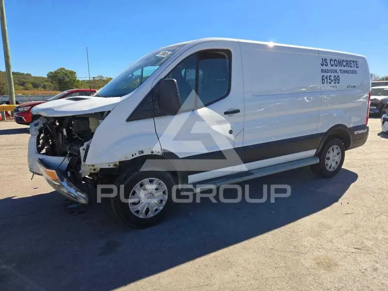 2019 Ford TRANSIT photo