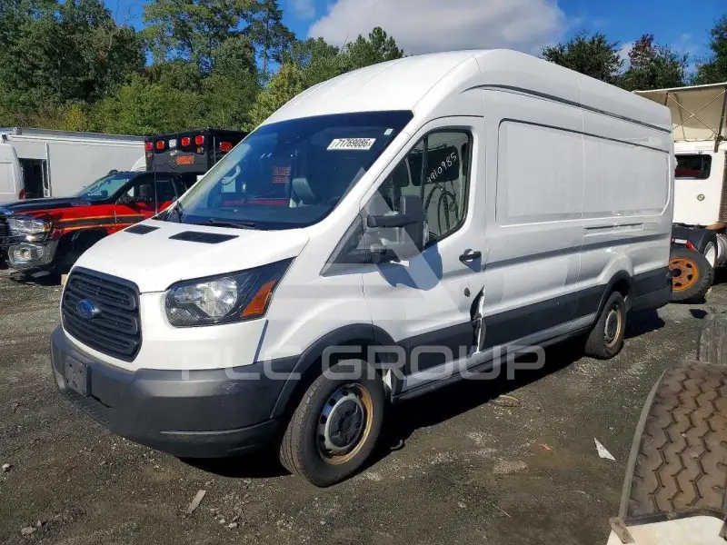 2019 Ford TRANSIT photo