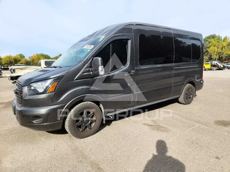 2019 Ford TRANSIT photo