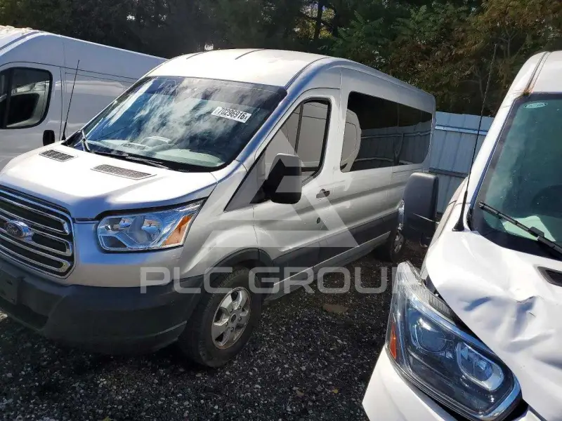 2019 Ford TRANSIT photo