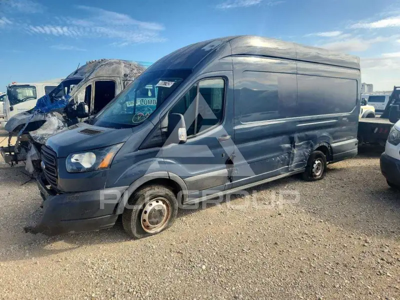 2019 Ford TRANSIT photo