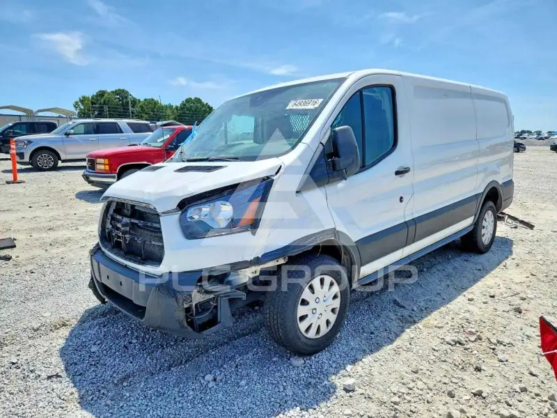 2019 Ford TRANSIT photo