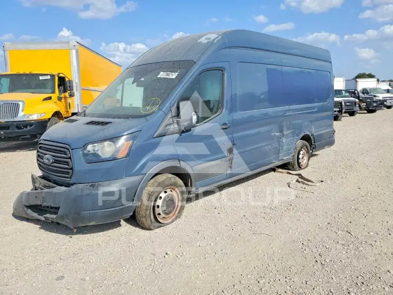 2019 Ford TRANSIT photo