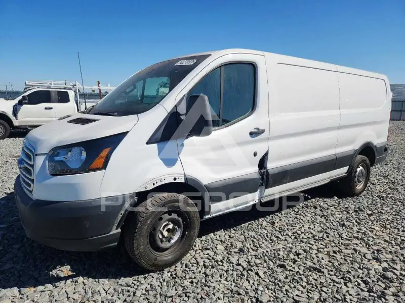 2019 Ford TRANSIT photo