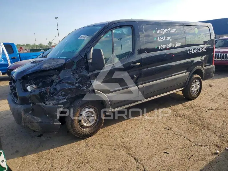 2019 Ford TRANSIT photo