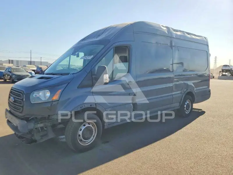 2019 Ford TRANSIT photo