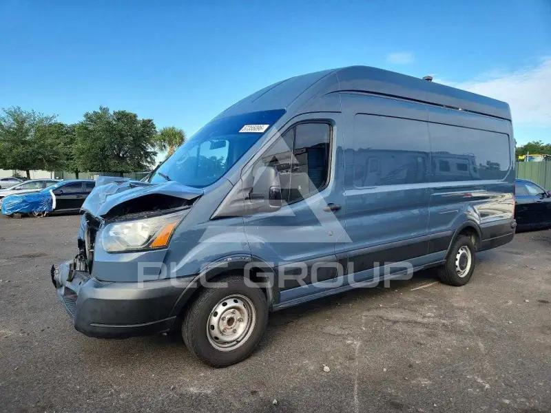 2019 Ford TRANSIT photo