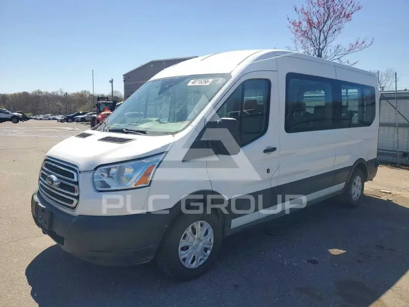 2019 Ford TRANSIT photo