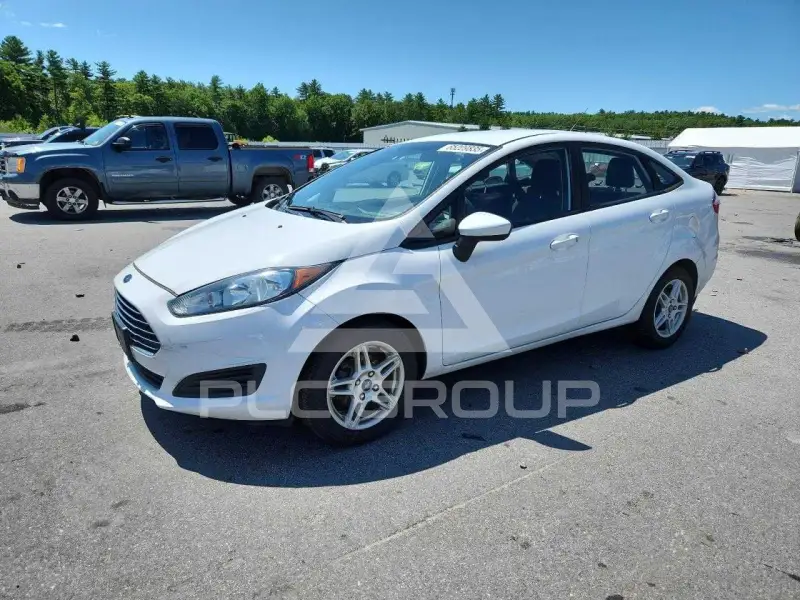 2019 Ford FIESTA photo