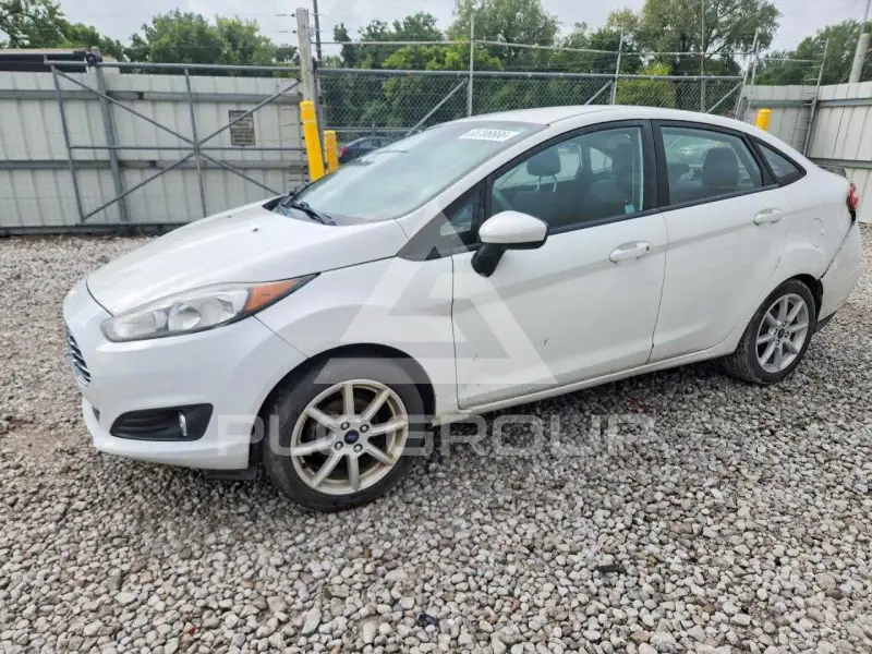 2019 Ford FIESTA photo