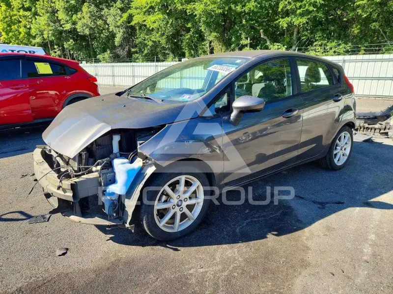 2019 Ford FIESTA photo