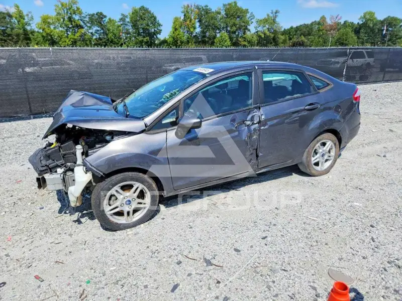 2019 Ford FIESTA фото