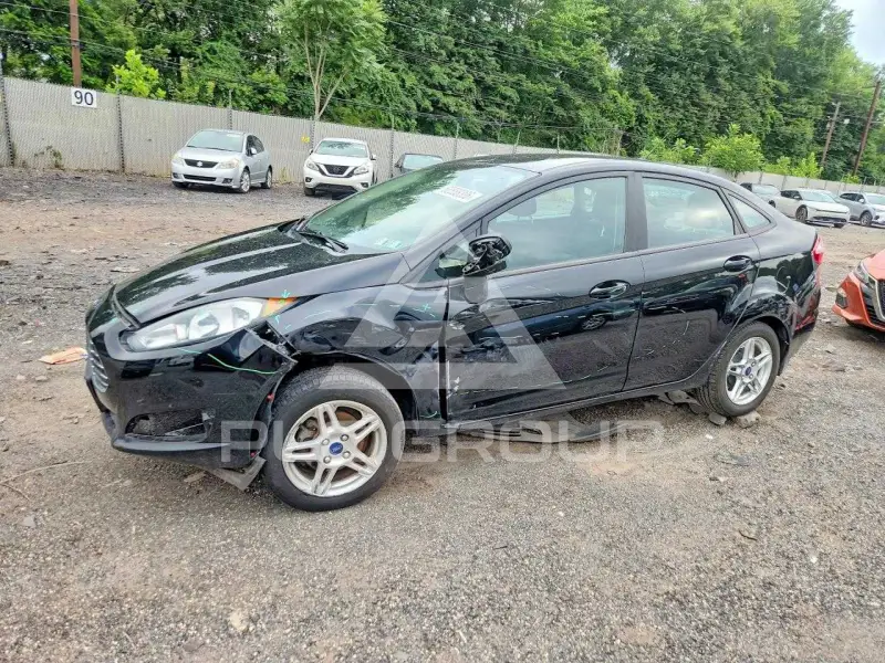 2019 Ford FIESTA photo