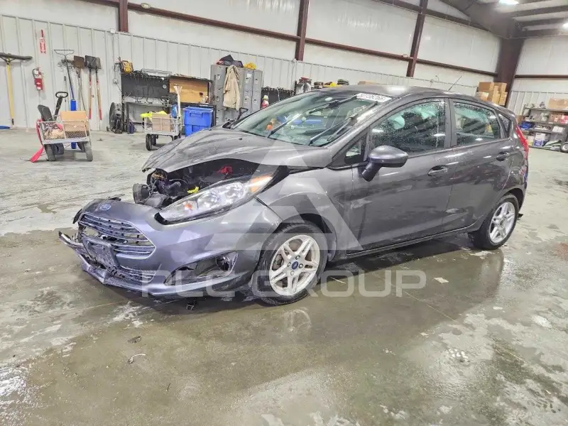 2019 Ford FIESTA фото