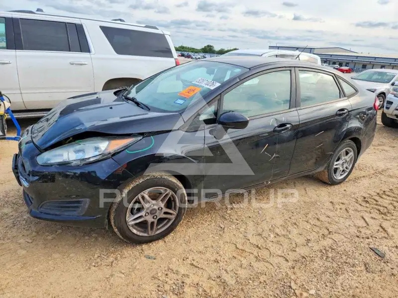 2019 Ford FIESTA photo