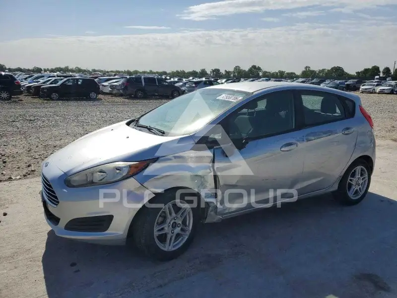 2019 Ford FIESTA photo