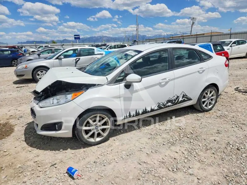 2019 Ford FIESTA photo