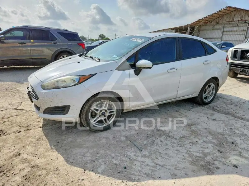 2019 Ford FIESTA photo