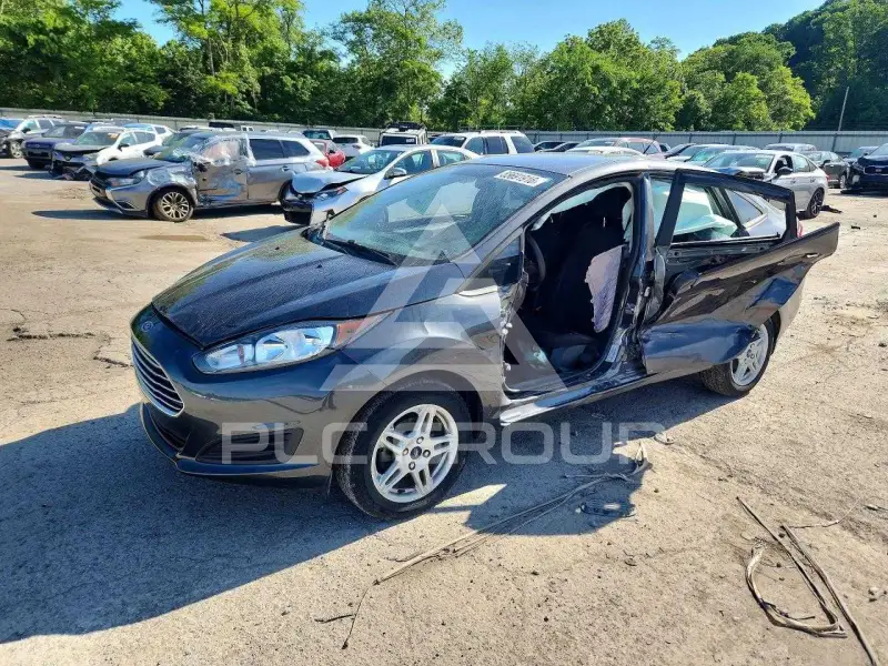 2019 Ford FIESTA photo