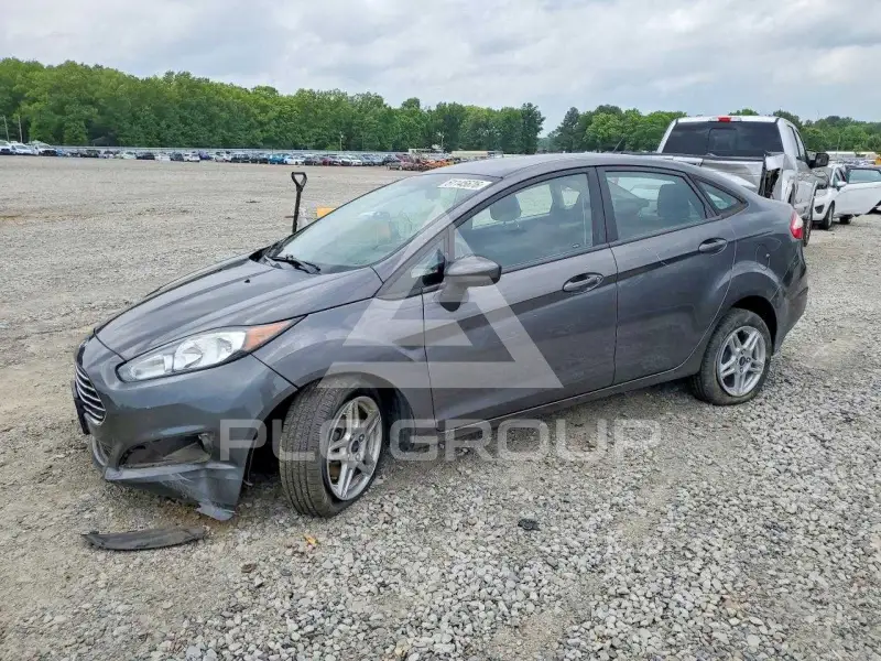 2019 Ford FIESTA photo