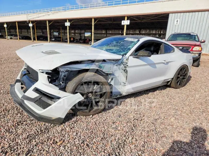 2019 Ford MUSTANG фото