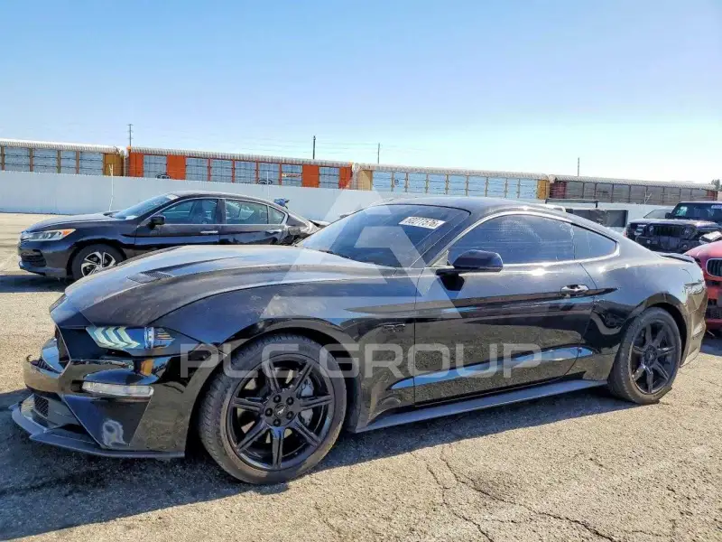 2019 Ford MUSTANG фото