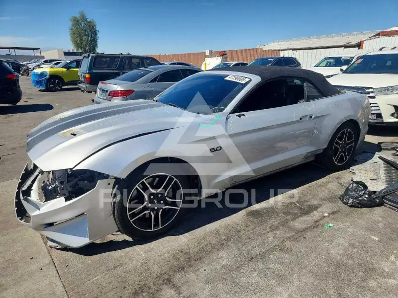 2019 Ford MUSTANG фото