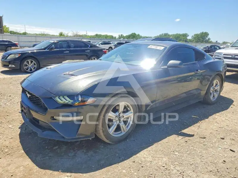 2019 Ford MUSTANG фото