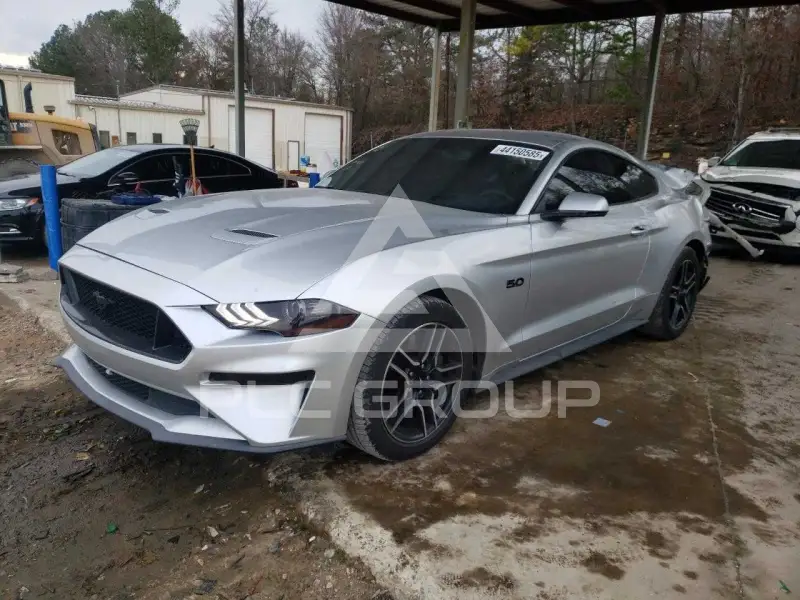 2019 Ford MUSTANG фото