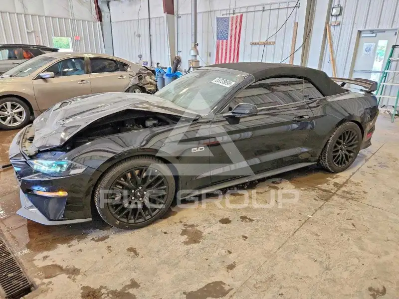 2019 Ford MUSTANG фото