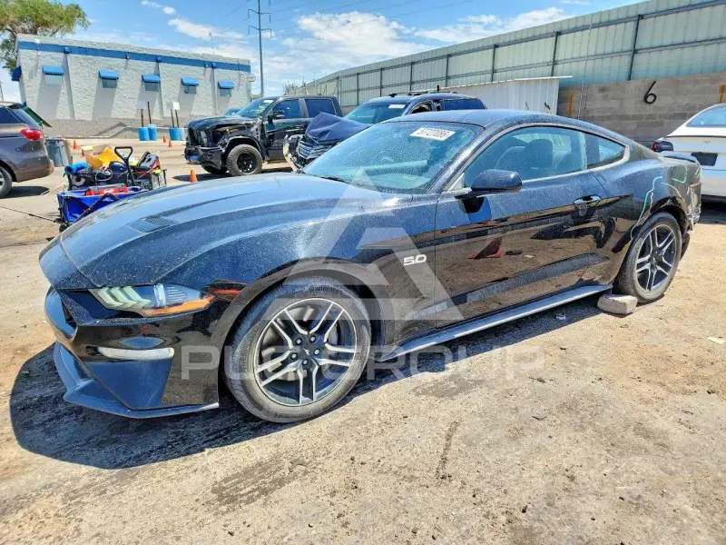 2019 Ford MUSTANG photo