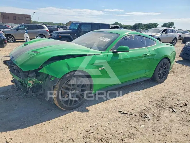2019 Ford MUSTANG фото
