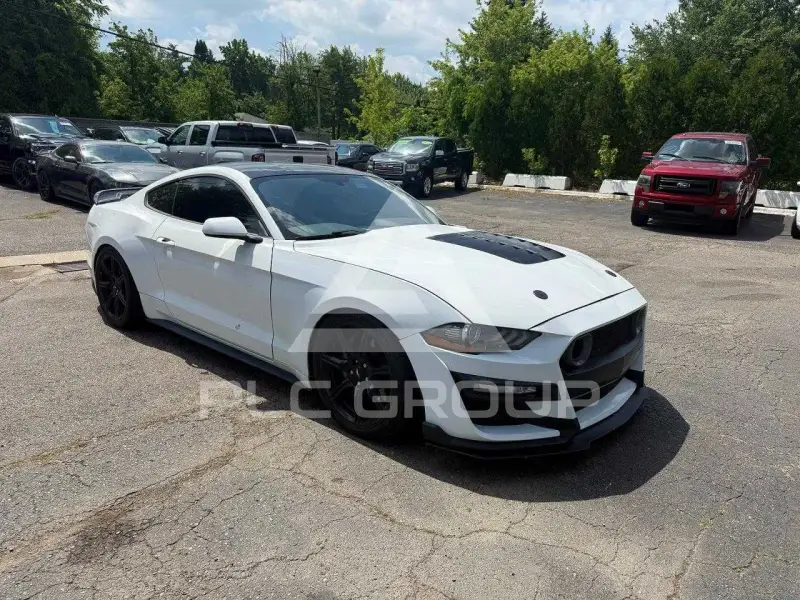 2019 Ford MUSTANG фото