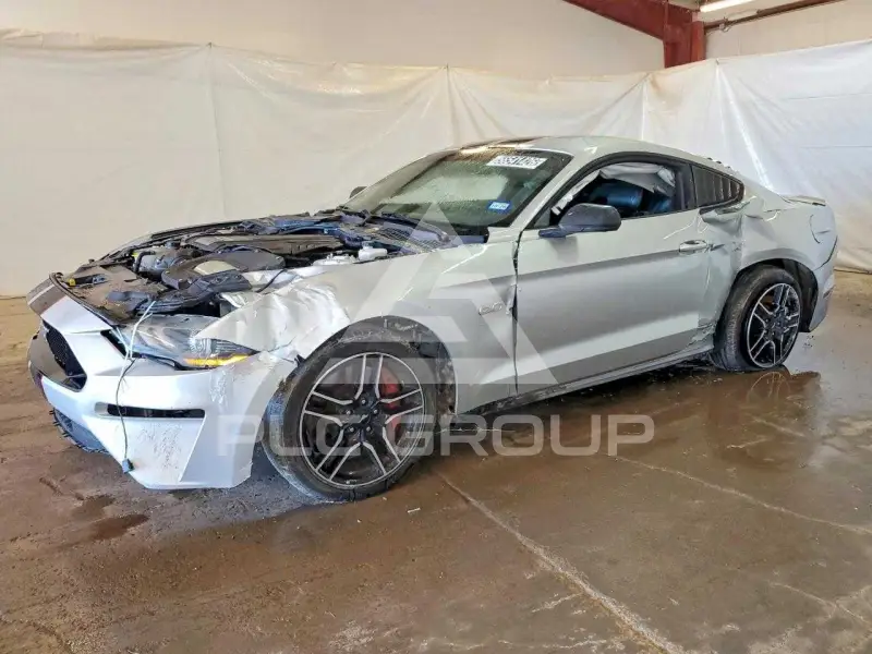 2019 Ford MUSTANG фото