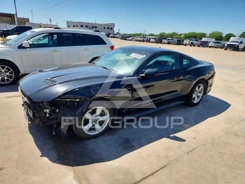 2019 Ford MUSTANG фото
