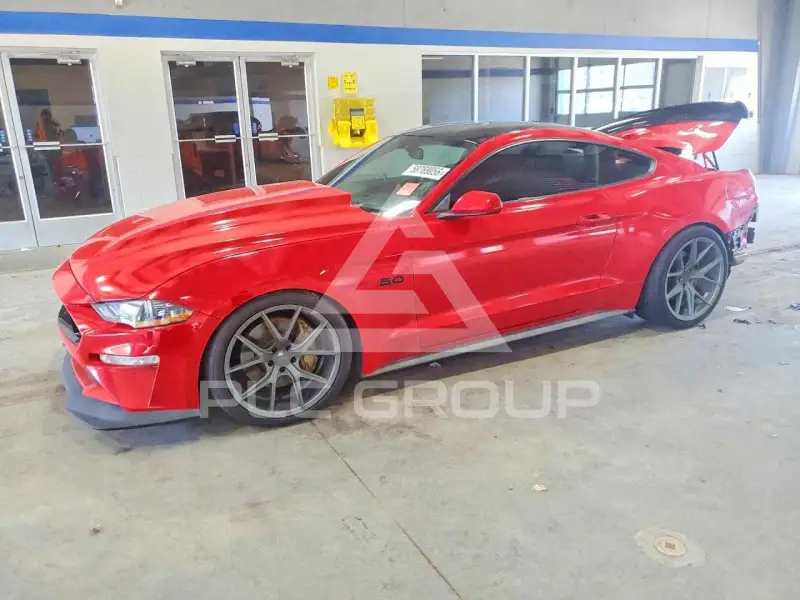 2019 Ford MUSTANG photo