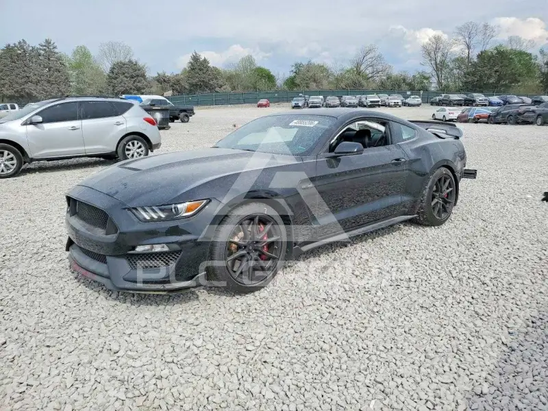 2019 Ford MUSTANG фото
