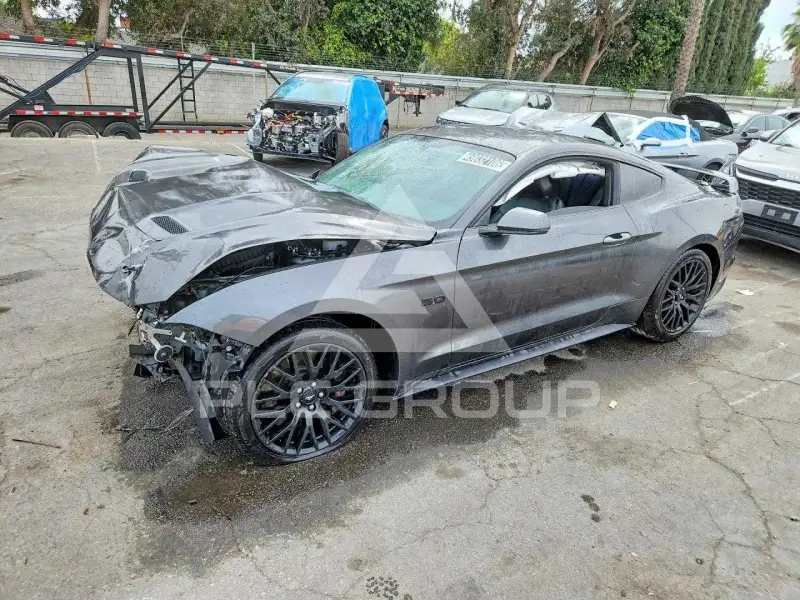 2019 Ford MUSTANG фото