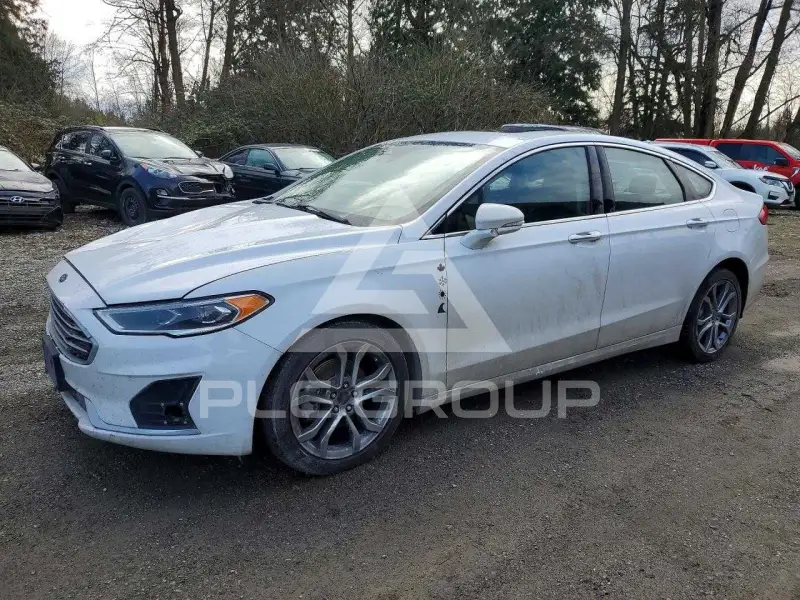 2019 Ford FUSION фото