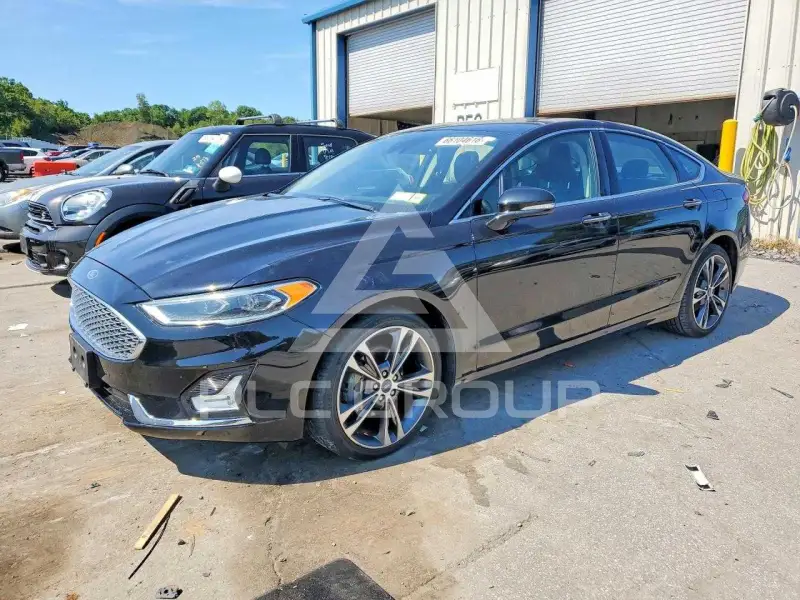 2019 Ford FUSION фото