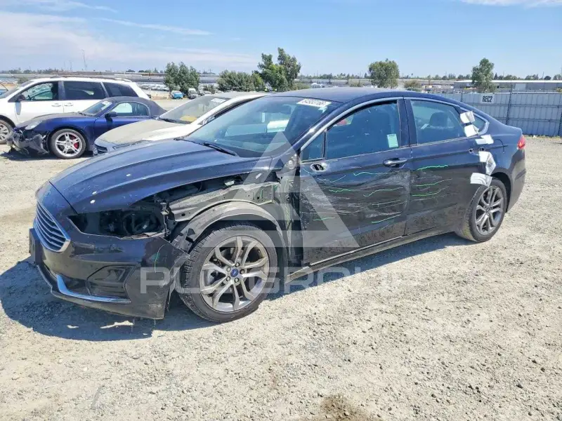 2019 Ford FUSION фото