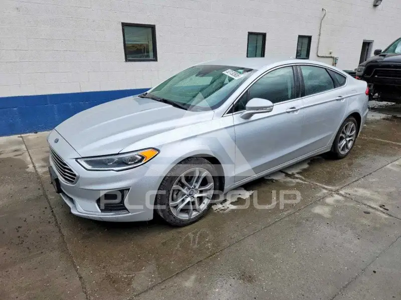 2019 Ford FUSION фото