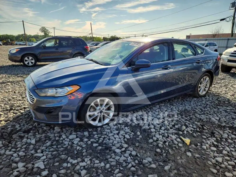 2019 Ford FUSION фото