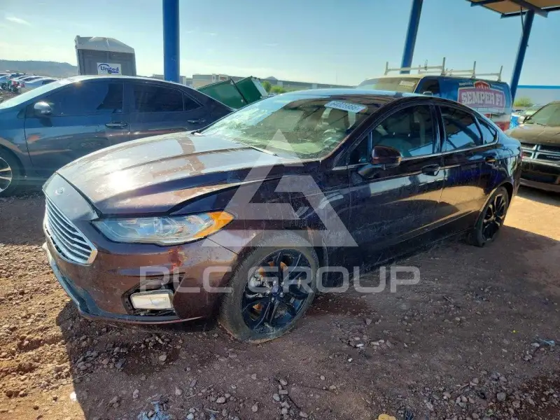 2019 Ford FUSION photo