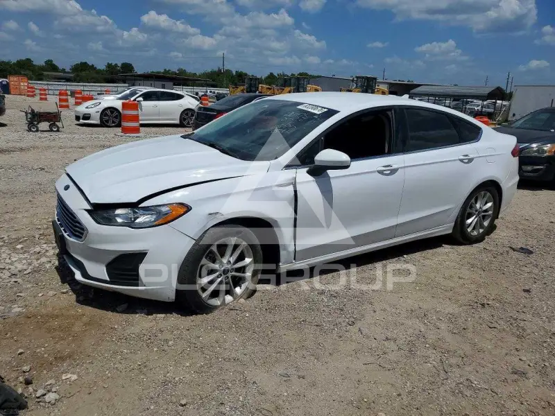 2019 Ford FUSION фото