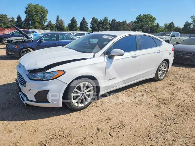 2019 Ford FUSION фото