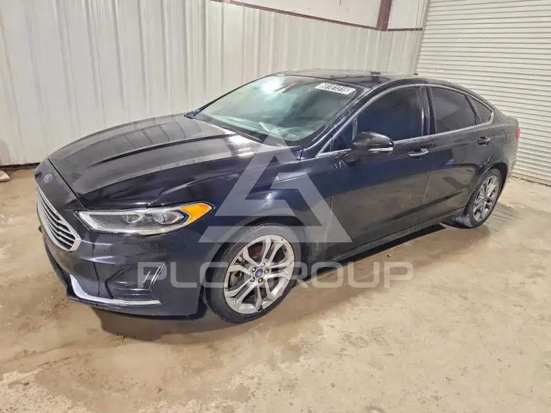 2019 Ford FUSION фото