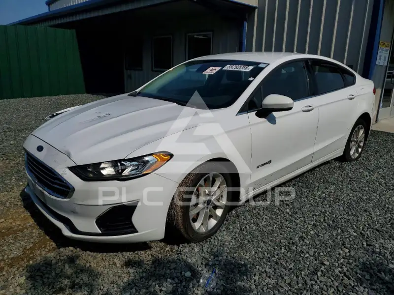 2019 Ford FUSION фото