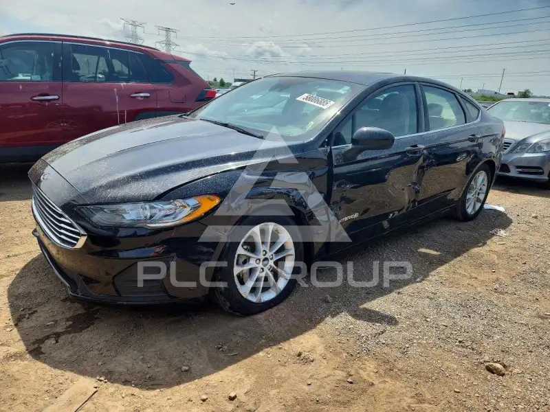 2019 Ford FUSION фото